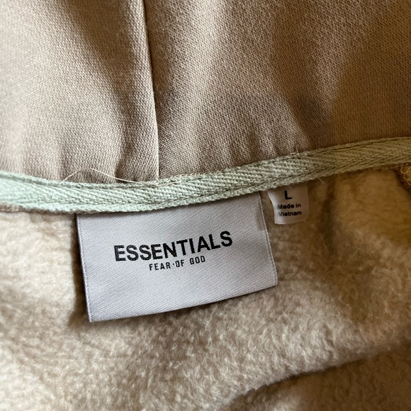 EUC Fear of God Essentials classic fit fleece hoodie zip up Large - Picture 5 of 5